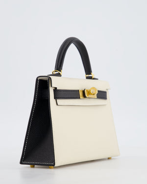 *SUPER RARE* Hermès HSS Mini Kelly II 20 Bag in Craie & Noir Epsom Leather with Tone On Tone Stitching and Gold Hardware