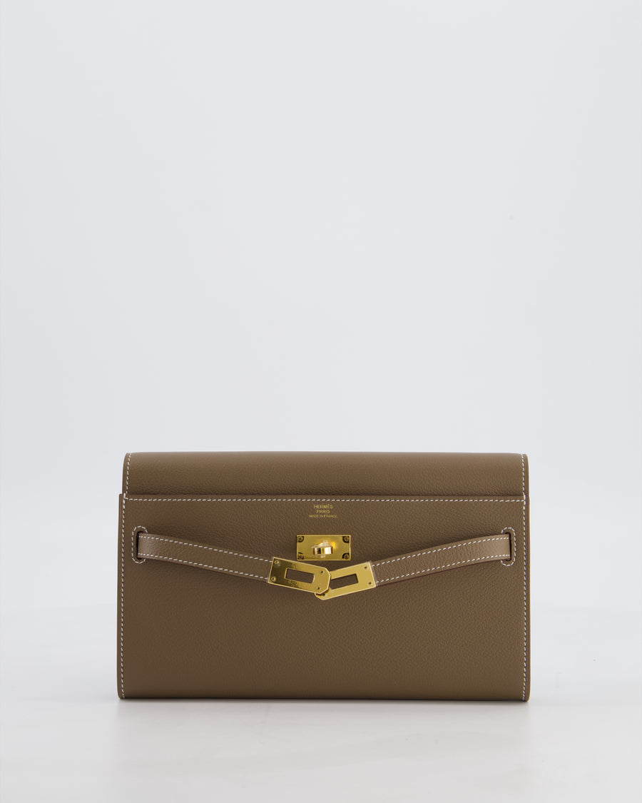 Hermès Kelly To Go Bag in Etoupe Evercolour Leather with Gold Hardware
