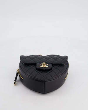 Chanel 22S Black Medium Heart Bag in Lambskin Leather with Champagne Gold Hardware