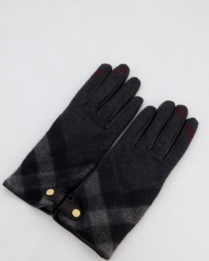 Burberry Black Leather Gloves with Blue Cashmere Plaid Lining Size 7