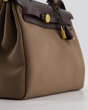 Hermès Herbag 31 Zip Bag in Etoupe Toile Canvas, Fauve Vache Hunter Leather with Gold Hardware