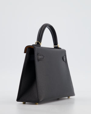 *SUPER RARE* Hermès HSS Mini Kelly II 20 Verso Bag in Noir Epsom Leather with Gold Interior and Rose Gold Hardware