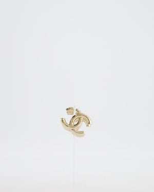 Chanel CC Logo Stud Earrings in Gold