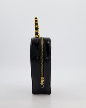 *RARE COLLECTORS ITEM* Chanel 1995 Vintage Black Heart Vanity Bag with White CC Logo and Gold Chain Handle Detail