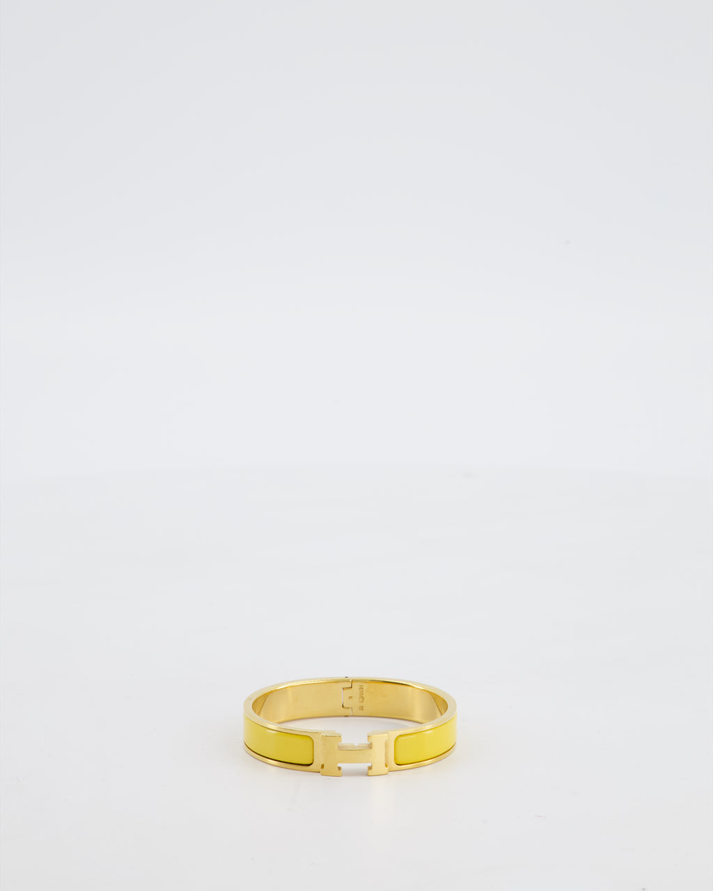 ブレスレット　HERMES Clic H Bracelet イエロー Hermès Clic H Bracelet in Yellow Enamel with Gold Hardware – Sellier