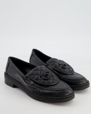 Chanel Black Quilted Leather Loafers in Aged Calfskin Leather with Black CC Logo Size EU 38.5