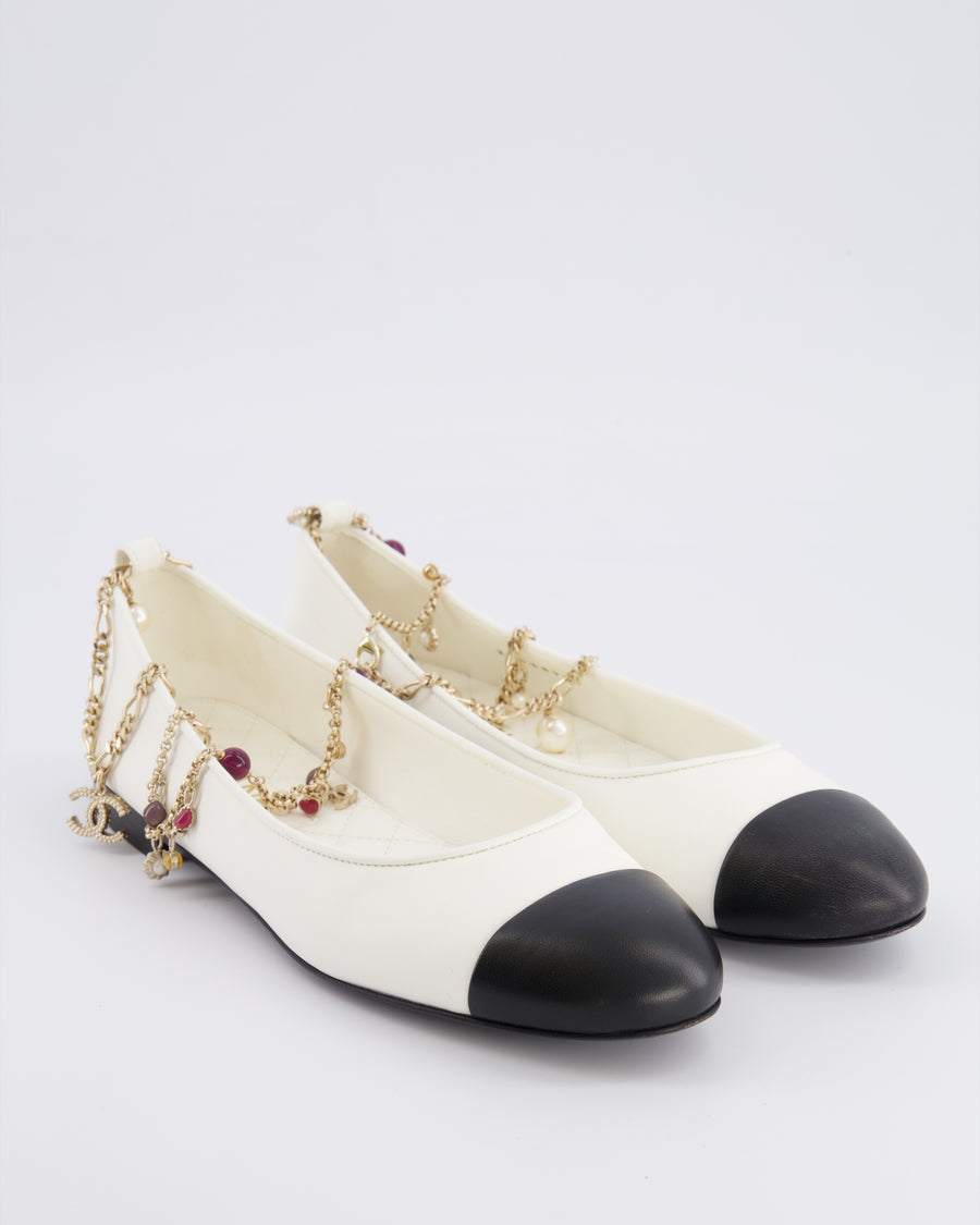 Chanel White Leather Ballerina Flats with Black Toecap and Pearl and Stone Embellished Gold Ankle Chain Strap with CC Logos Size EU 39.5