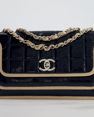 Chanel Chocolate Bar Flap Shoulder Bag in Navy Patent Leather with Silver Hardware
