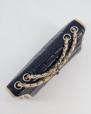 Chanel Chocolate Bar Flap Shoulder Bag in Navy Patent Leather with Silver Hardware