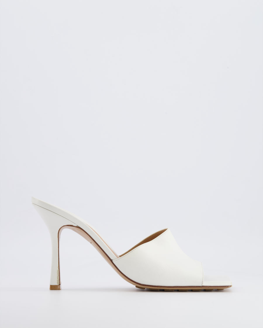 Bottega Veneta White Leather Heeled Mules with Squared Toe Detail Size EU 40
