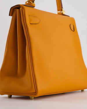 Hermès Kelly 28 Retourne Bag in Abricot Evercolor Leather with Gold Hardware