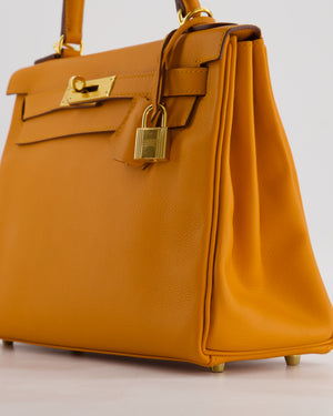 Hermès Kelly 28 Retourne Bag in Abricot Evercolor Leather with Gold Hardware