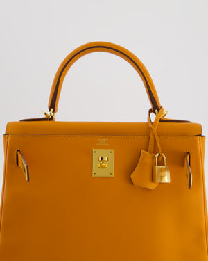 Hermès Kelly 28 Retourne Bag in Abricot Evercolor Leather with Gold Hardware