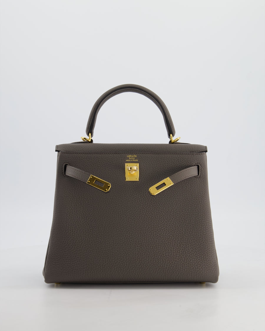 Hermès Kelly 25 Retourne Bag in Gris Etain Togo Leather with Gold Hardware