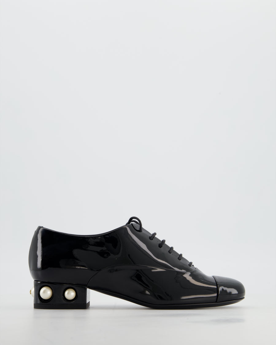 Chanel Black Patent Leather Lace Up Shoes with Pearl and Gold CC Heel Detail Size EU 36.5