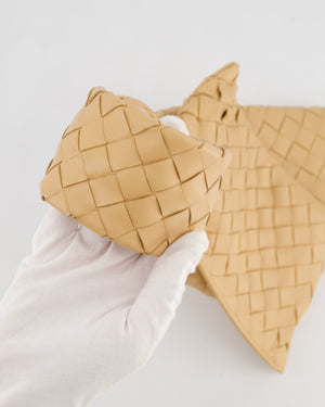 Bottega Veneta The Mini Twist Bag in Beige Intrecciato Nappa Leather