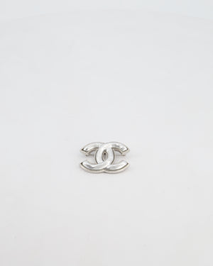 Chanel Silver CC Brooch with Silver Enamel