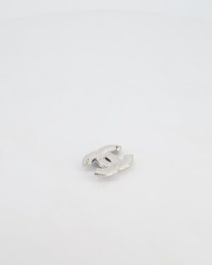 Chanel Silver CC Brooch with Silver Enamel