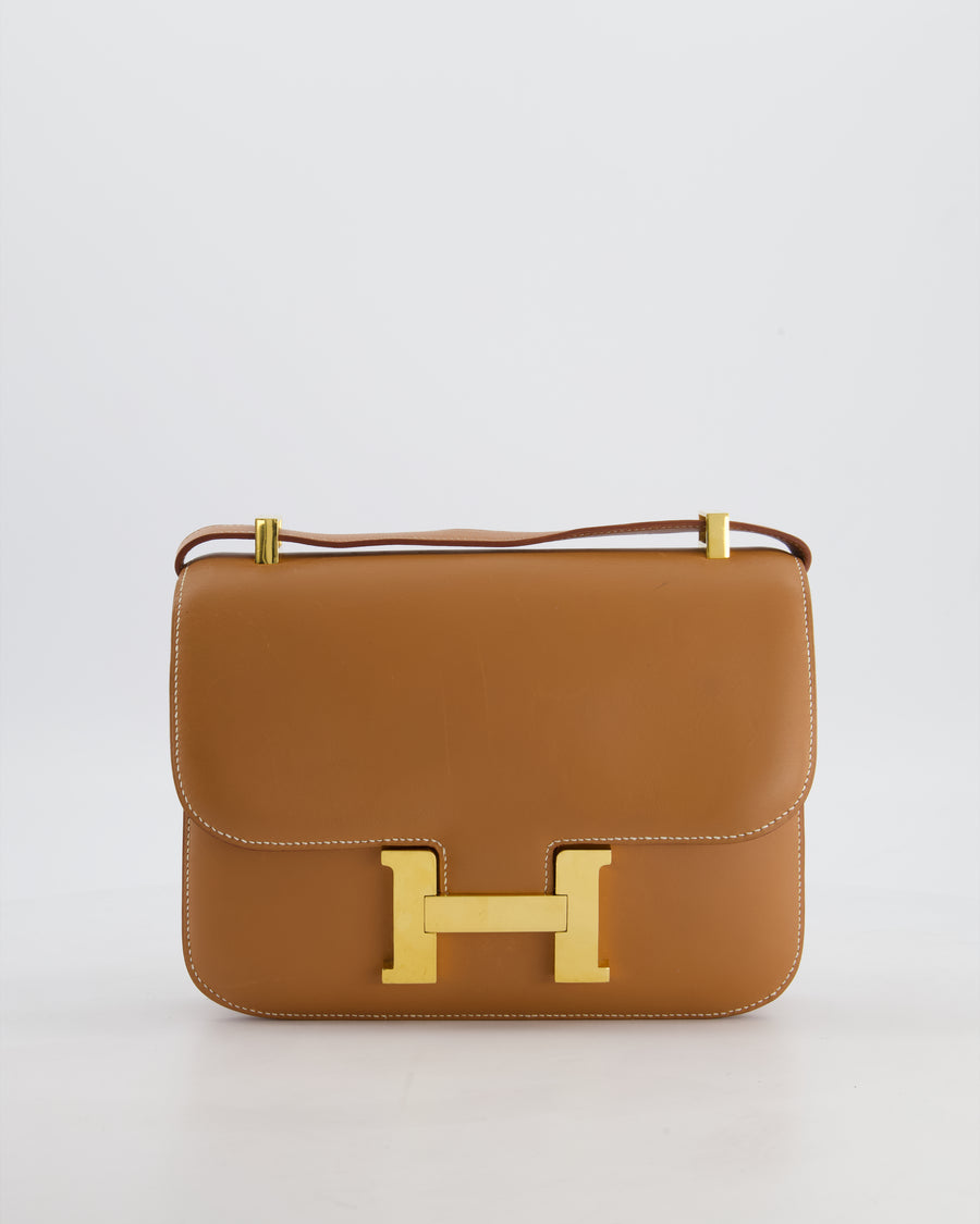 *COLLECTORS PIECE* Hermès Vintage Constance 23 in Vache Naturel Leather with Gold Hardware