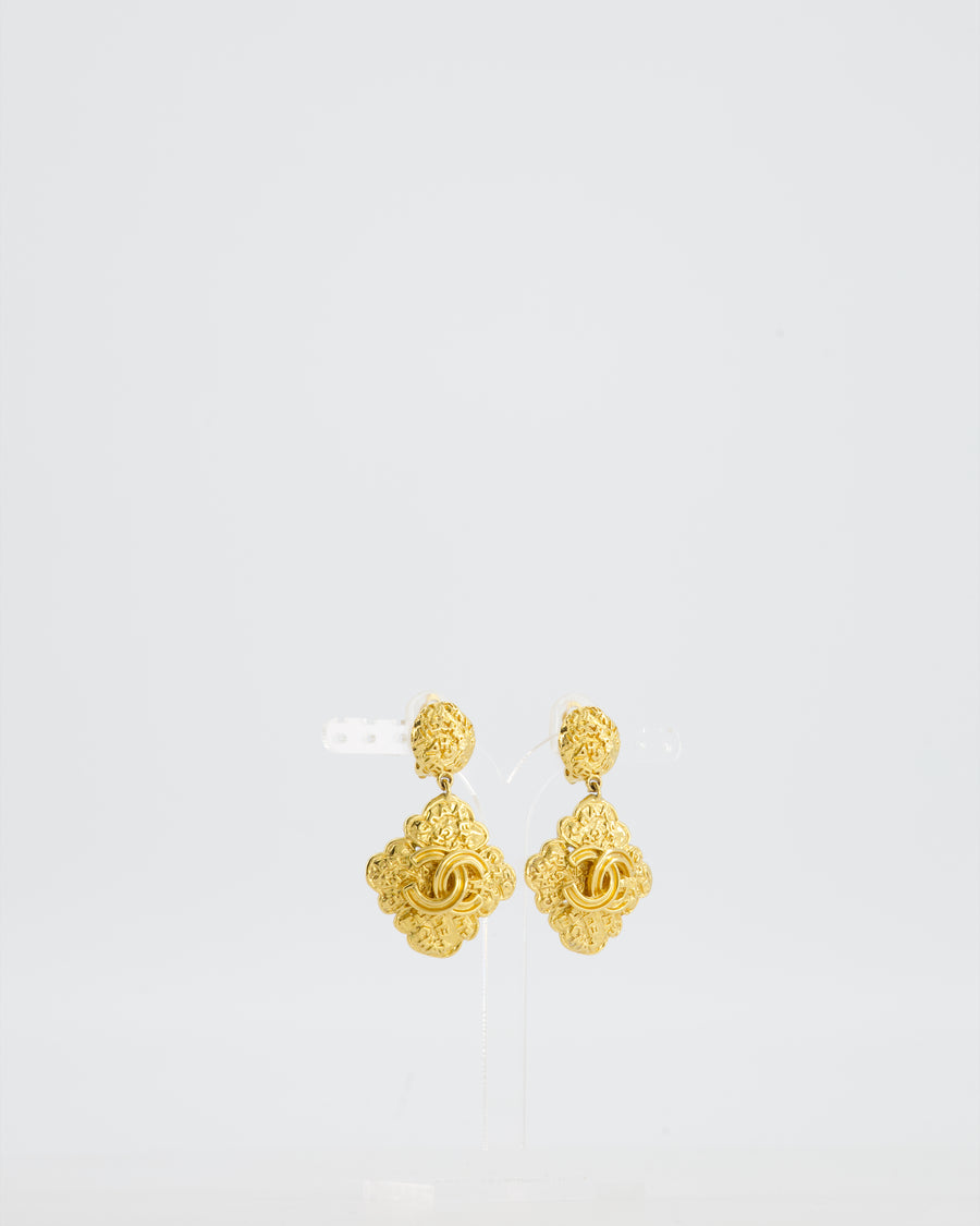 Chanel 95A 24K Gold Plated Rhombus Drop Earrings with CC Logo