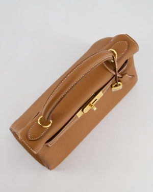 Hermès Kelly 28 Retourne Bag in Gold Togo Leather with Gold Hardware