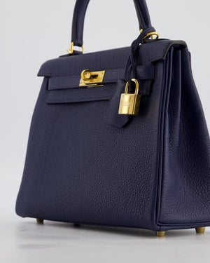 Hermès Kelly 25 Retourne Bag in Bleu Navy Togo Leather Bleu with Gold Hardware