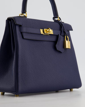 Hermès Kelly 25 Retourne Bag in Bleu Navy Togo Leather Bleu with Gold Hardware