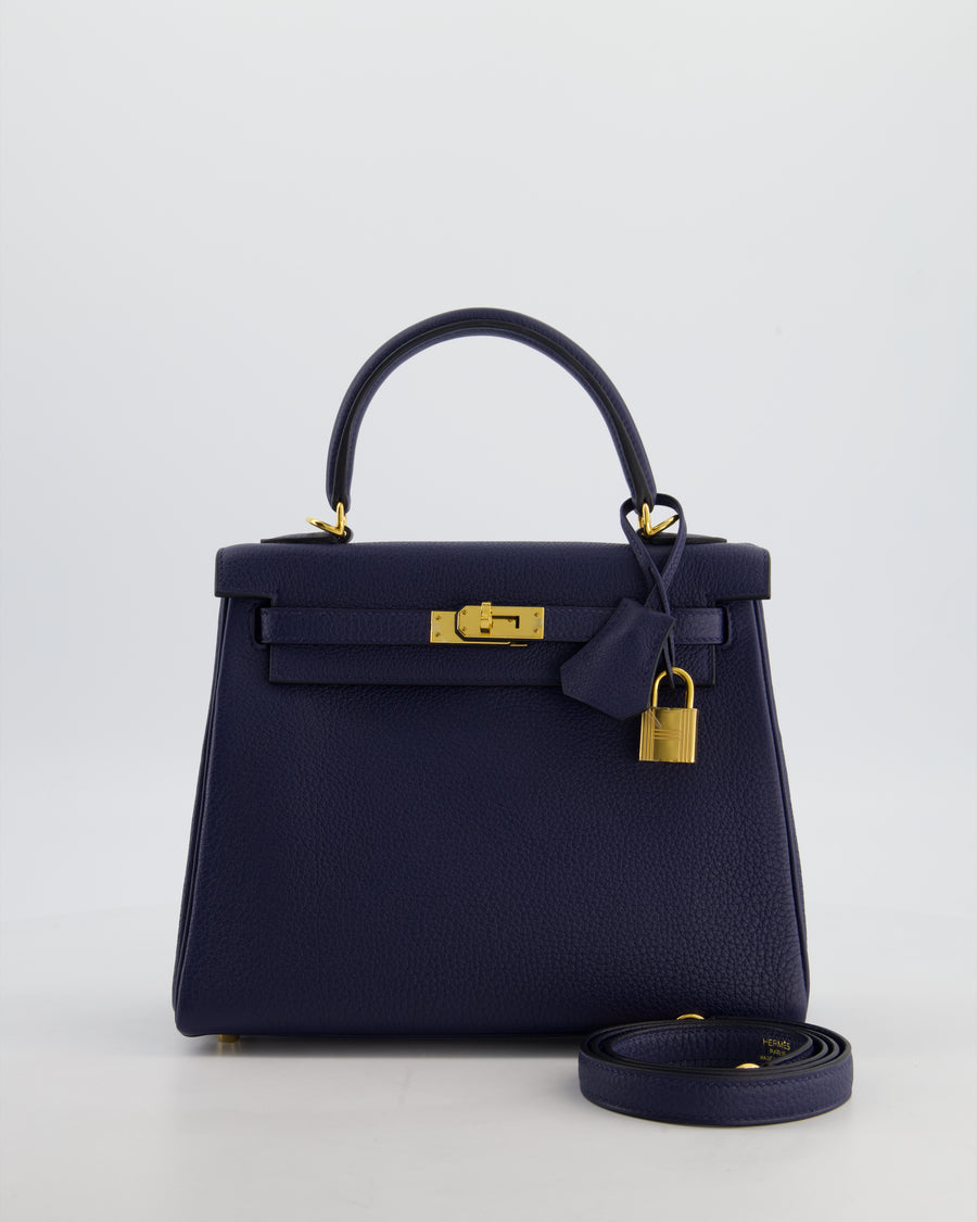 Hermès Kelly 25 Retourne Bag in Bleu Navy Togo Leather Bleu with Gold Hardware