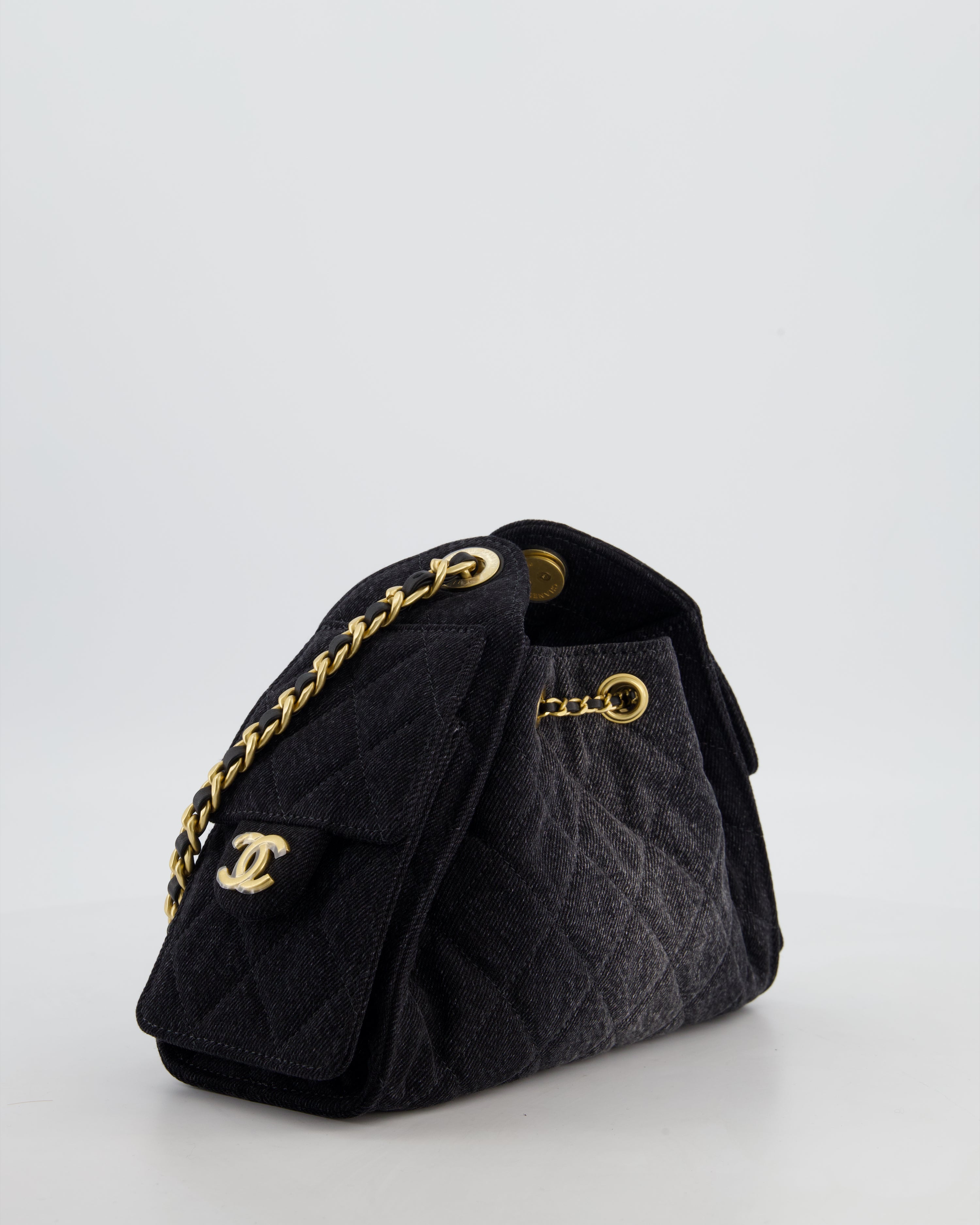 極美品~ CHANEL CF ショルダーバッグ 25*15*6 163 中古・古着通販】CHANEL (シャネル) マトラッセ25 Wフラップチェーン