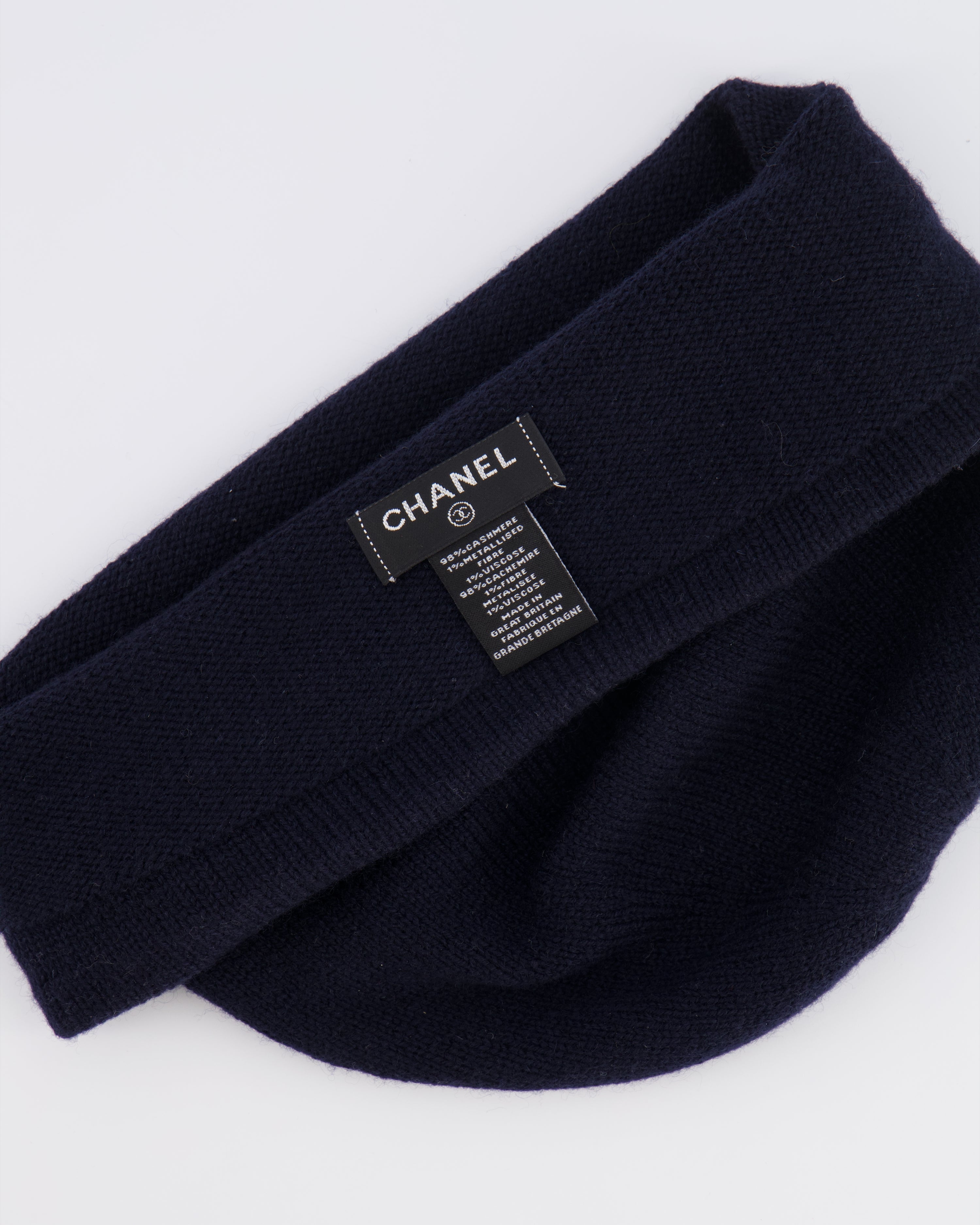 Chanel Navy Cashmere Beanie Hat with CC Logo One Size – Sellier