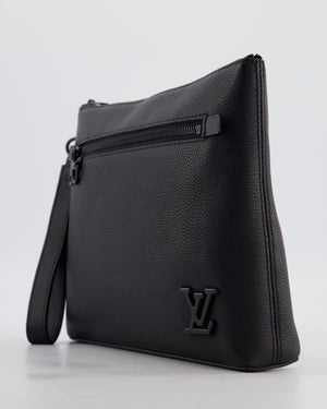 Louis Vuitton Black Takeoff Pouch in Grained Calfskin Leather with Black Hardware