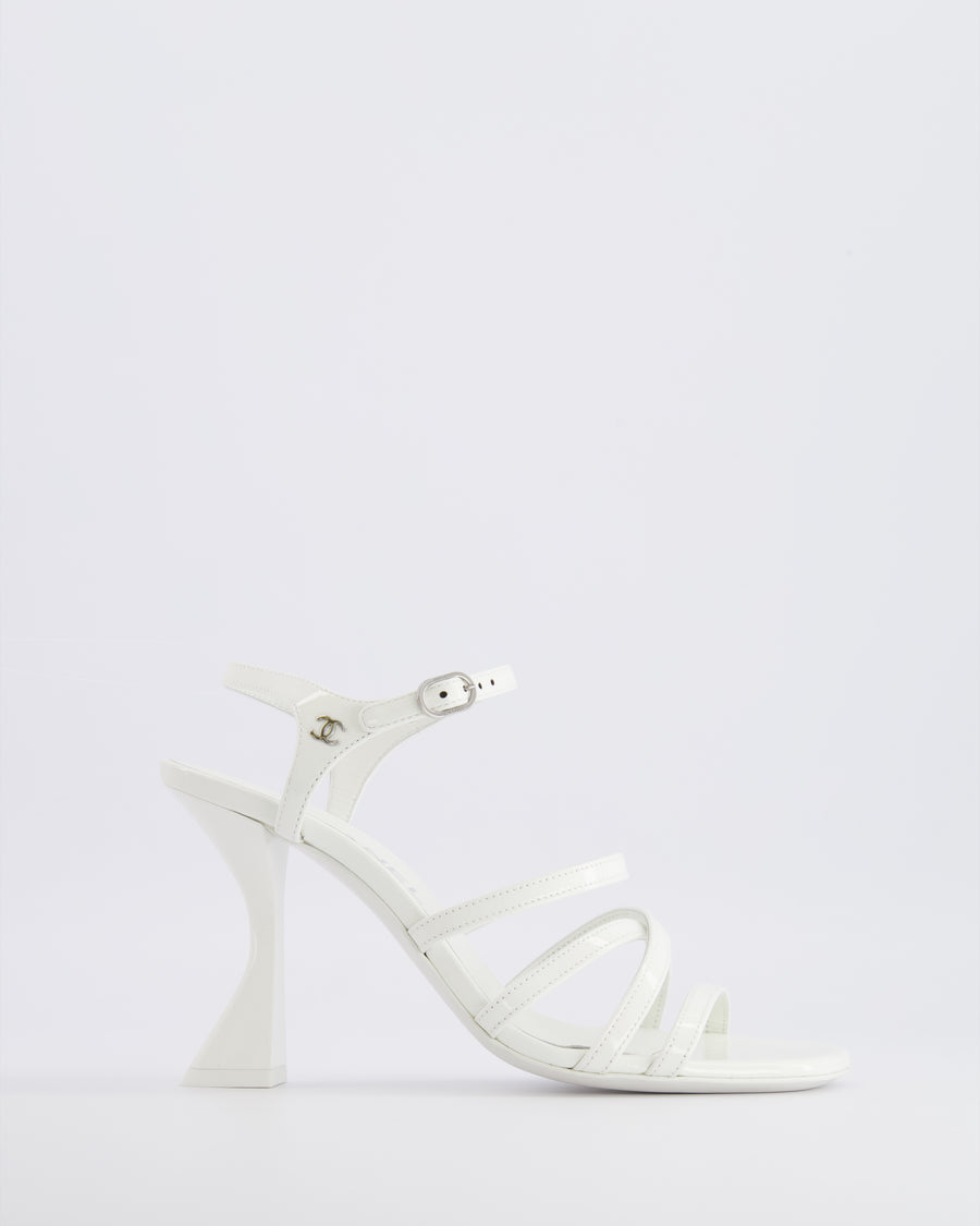 *CURRENT COLLECTION* Chanel Cruise 2025/26 White Patent Leather Sandals with Silver CC Logo Detail Size EU 37 RRP £1,170