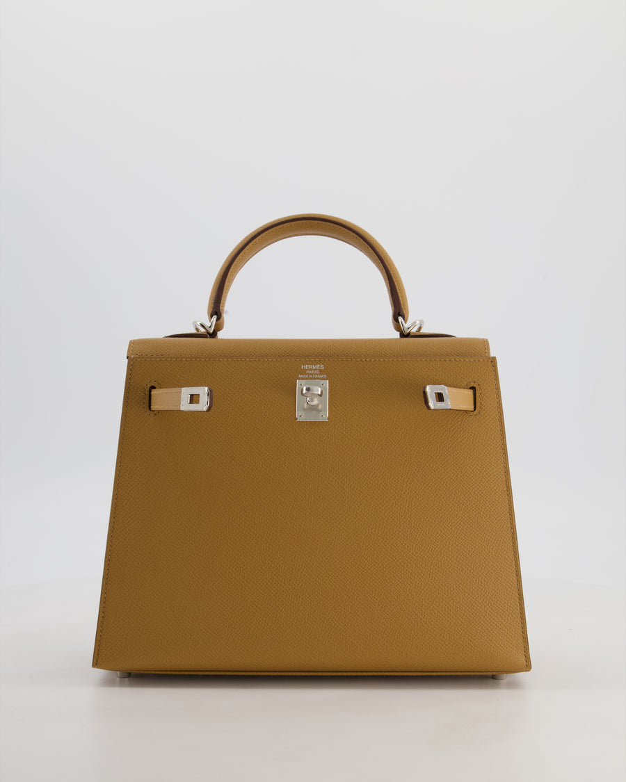Hermès Kelly 25 Sellier Bag in Biscuit Epsom Leather with Palladium Hardware