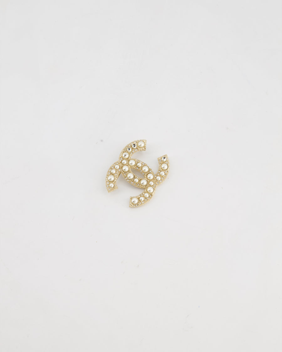 Chanel Champagne Gold CC Brooch with Embellished Pearls Detail