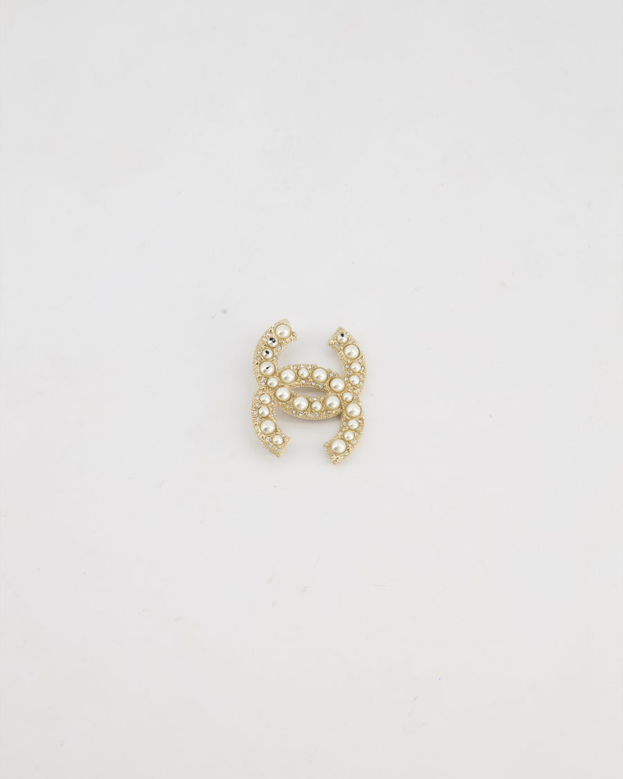 Chanel Champagne Gold CC Brooch with Embellished Pearls Detail