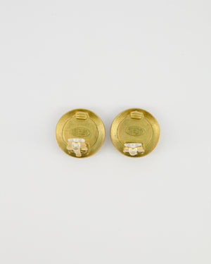 Chanel 95C Vintage Gold and Black Round Clip-On Earrings with Gold CC Logo Detail