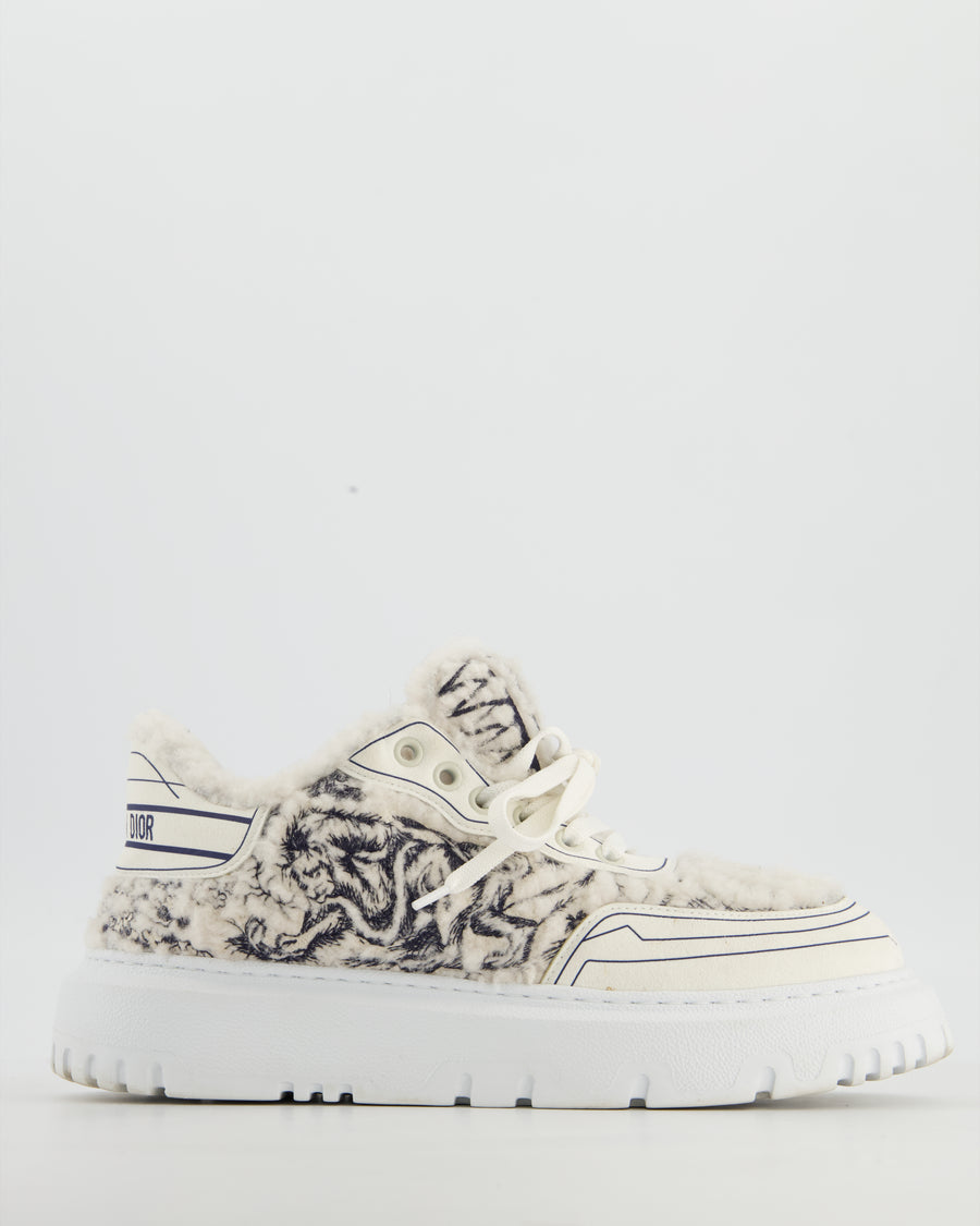 Christian Dior Blue Toile de Jouy Embroidered Shearling-lined Sneakers in White Size EU 38.5