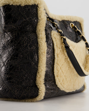 Chanel Black Shiny Crumpled Shearling CC Mania Deauville Tote Bag with Champagne Gold Hardware