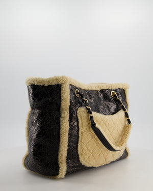 Chanel Black Shiny Crumpled Shearling CC Mania Deauville Tote Bag with Champagne Gold Hardware
