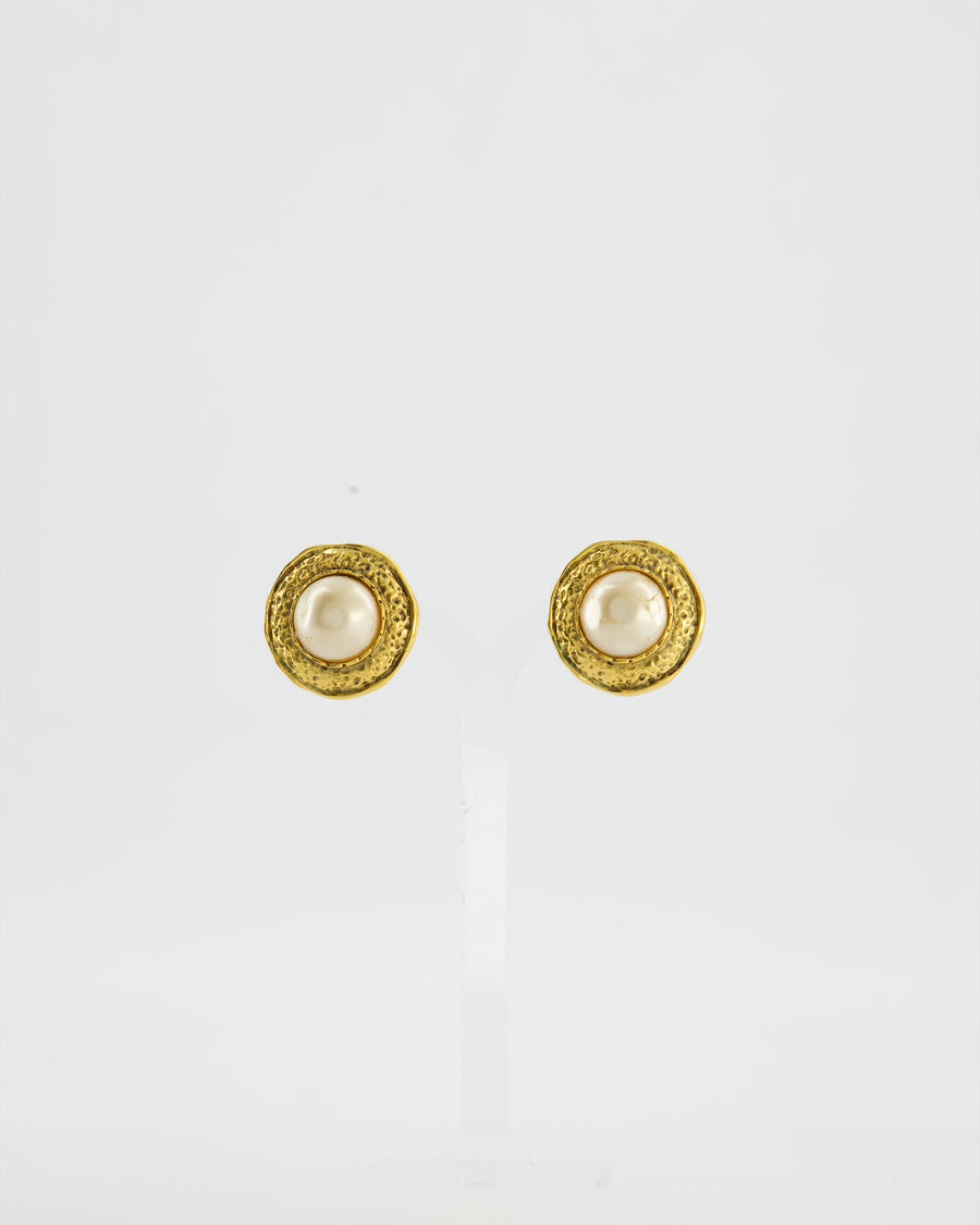 Chanel Vintage Gold-Plated Clip-on Earrings with a Simulated Pearl Centre