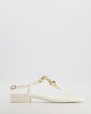 Chanel White Thong Leather Sandal with Gold Chain CC Heart Detail Size EU 39