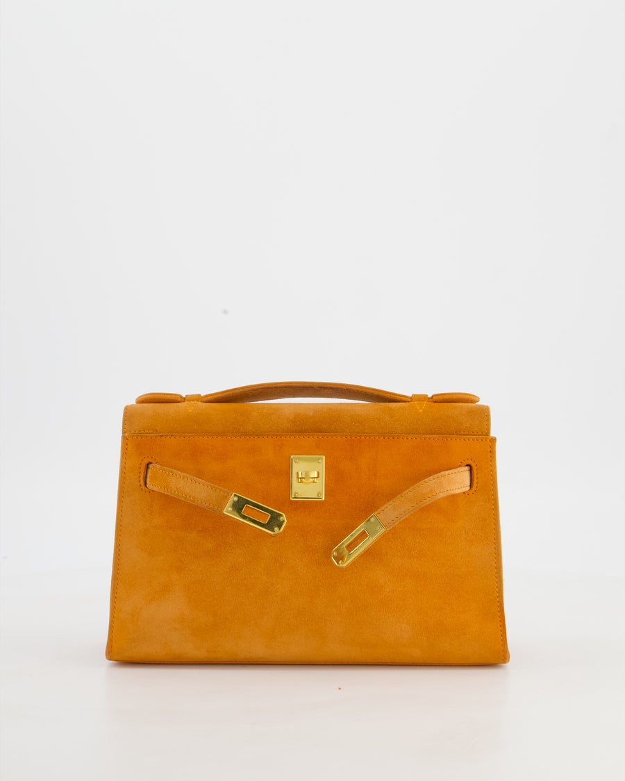 *SUPER RARE VINTAGE* Hermès Vintage Mini Kelly Pochette Bag in Orange Veau Doblis Leather with Gold Hardware