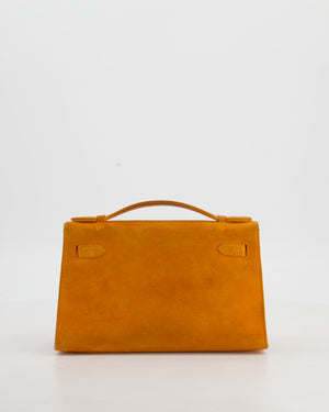 *SUPER RARE VINTAGE* Hermès Vintage Mini Kelly Pochette Bag in Orange Veau Doblis Leather with Gold Hardware