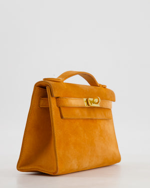 *SUPER RARE VINTAGE* Hermès Vintage Mini Kelly Pochette Bag in Orange Veau Doblis Leather with Gold Hardware