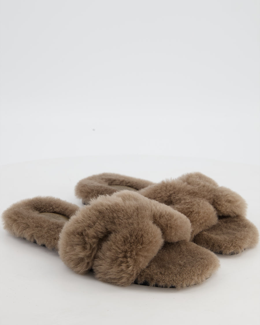 Hermès Etoupe Shearling Oran Sandals Size EU 38 RRP £930