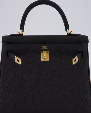 Hermès Kelly 25 Retourne Bag in Noir Togo Leather and Gold Hardware