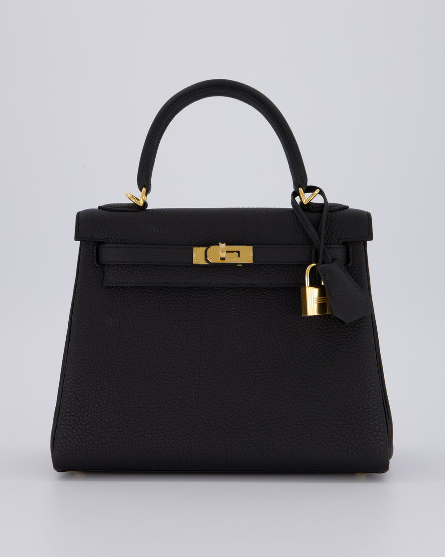 Hermès Kelly 25 Retourne Bag in Noir Togo Leather and Gold Hardware