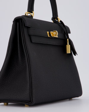Hermès Kelly 25 Retourne Bag in Noir Togo Leather and Gold Hardware