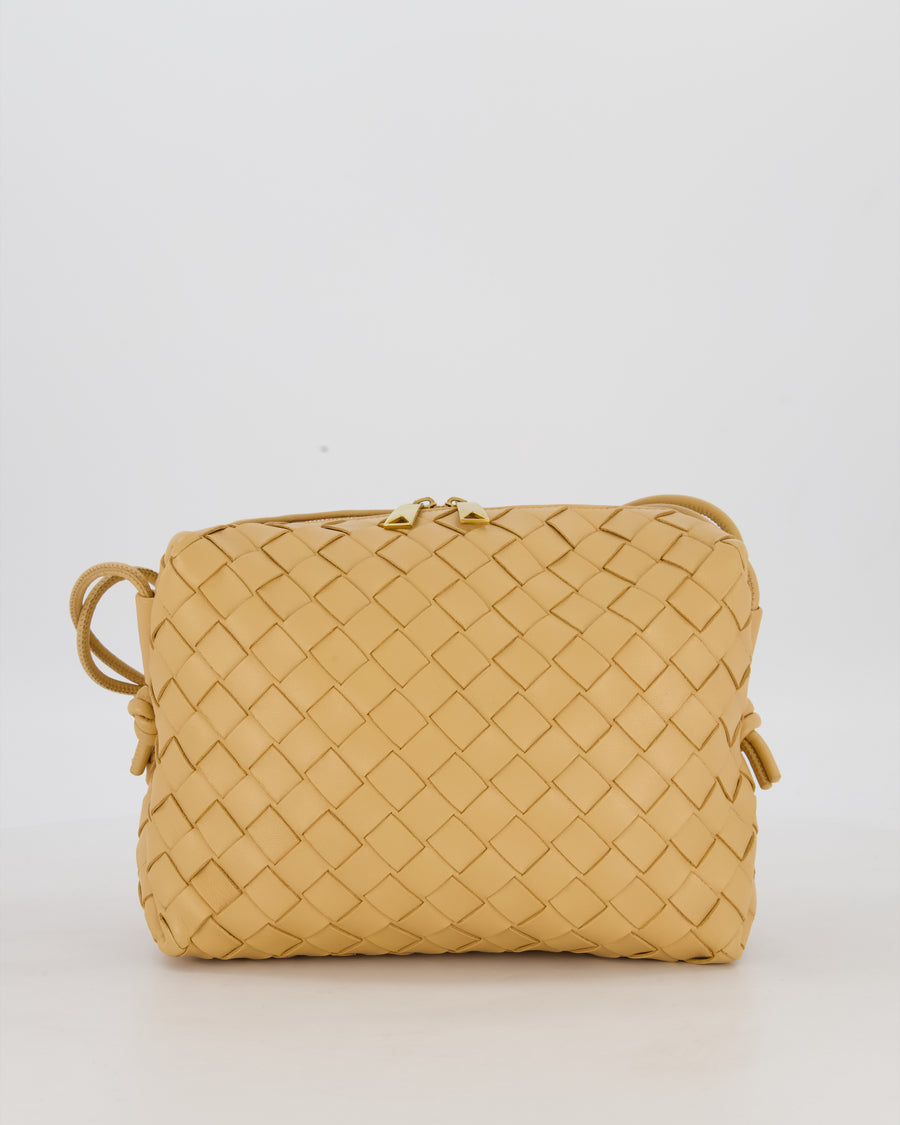 Bottega Veneta Beige Medium Loop Intrecciato Camera Bag in Lambskin Leather
