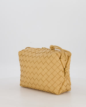 Bottega Veneta Beige Medium Loop Intrecciato Camera Bag in Lambskin Leather